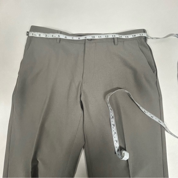 Van Heusen Flex Gray Formal Slim Dress Pants with Pressed Crease Size 34x30 - Picture 3 of 10